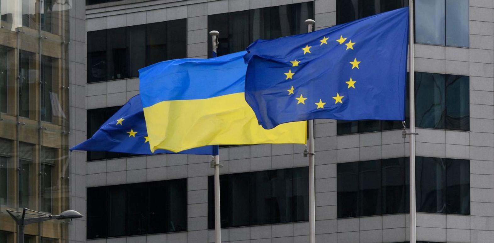 ЕС перечислил Украине 3,3 млрд евро на оборонные нужды